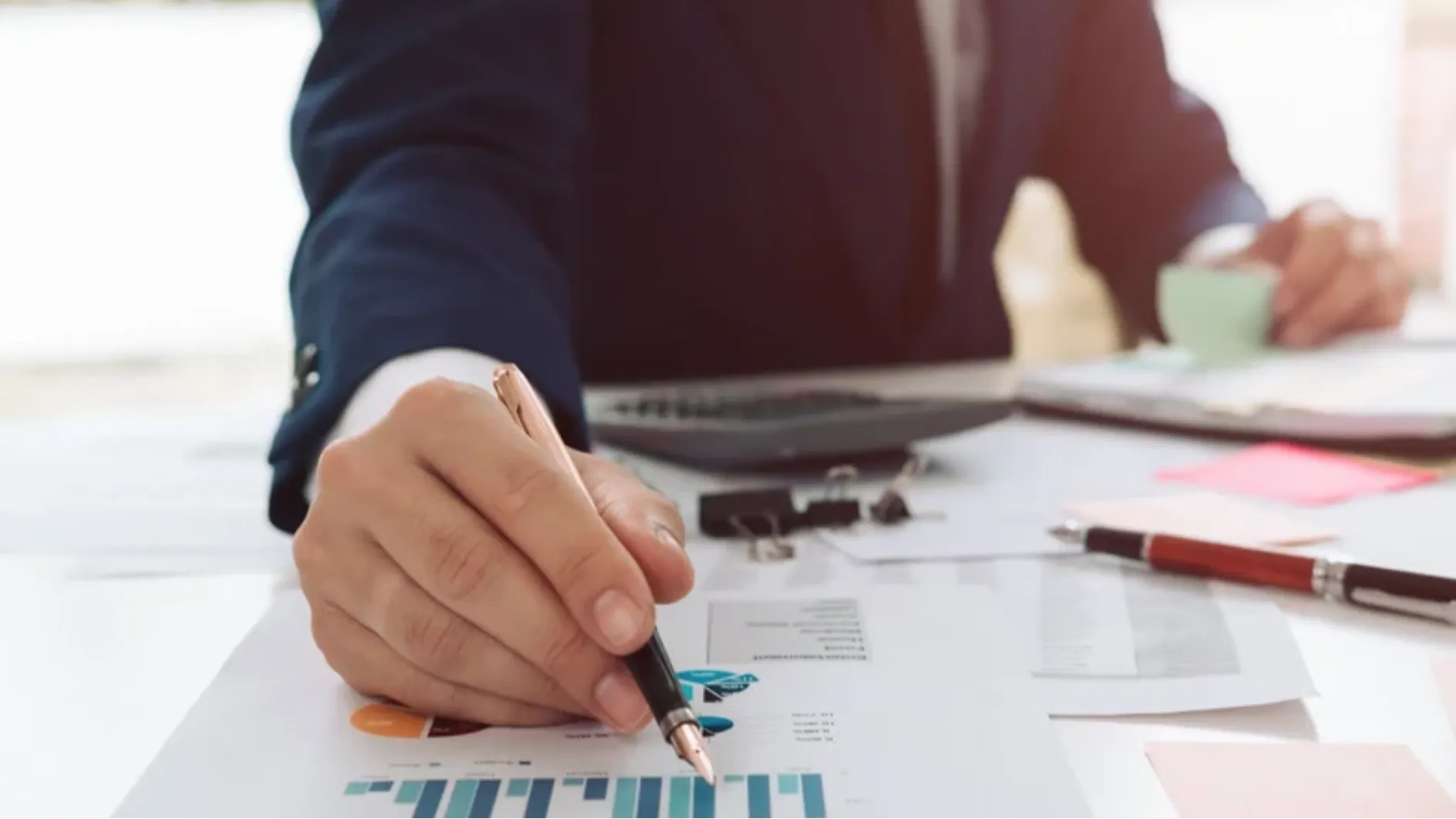 Choosing the Right Aplikasi Akuntansi Indonesia for Your Industry