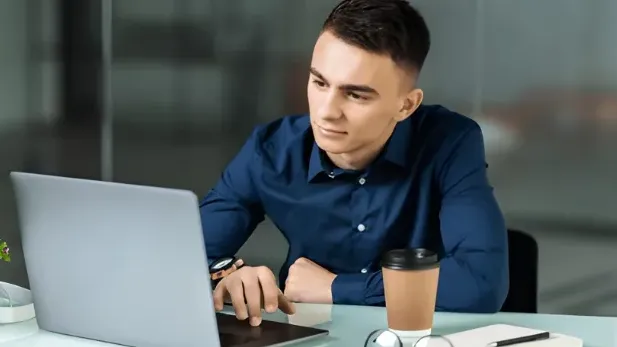 Mengapa Pembukuan Manual Masih Menjadi Red Flag dalam Pengajuan Kredit