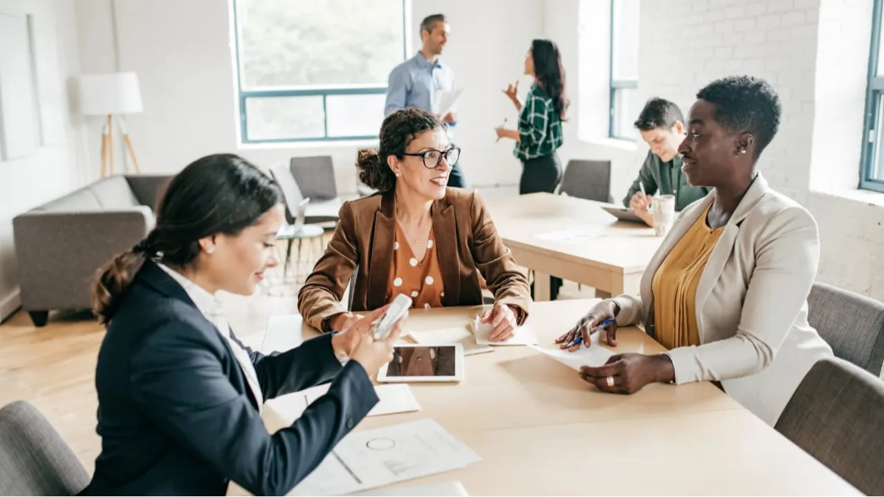 Is Your Business at Risk? Why You Need Accounting Software NOW!