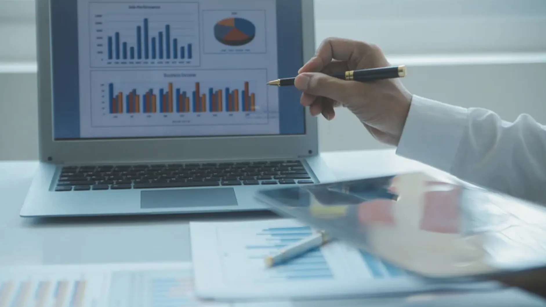 Custom ERP System Development vs. Off-the-Shelf ERP: Pros and Cons