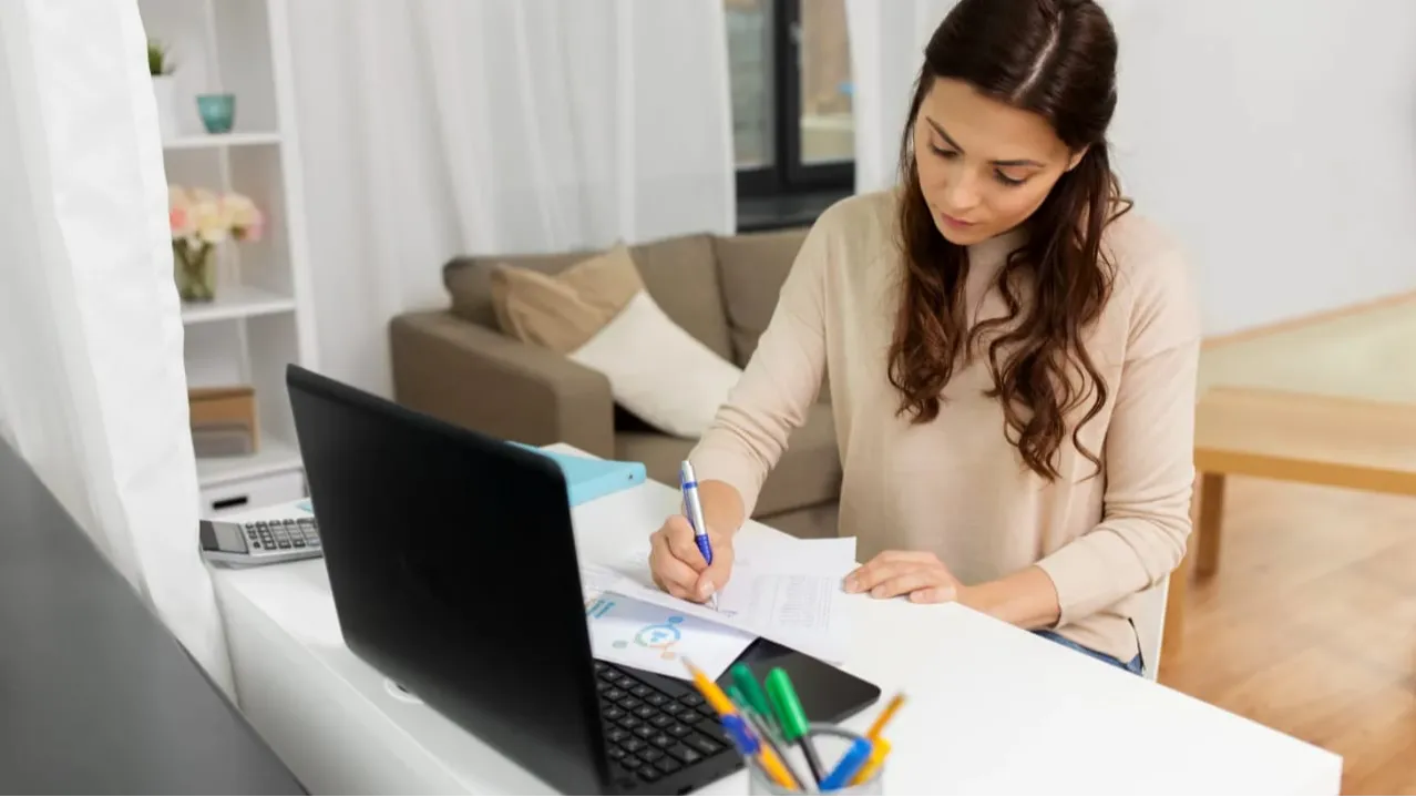 Kekuatan AI dalam Software Akuntansi – Yang Perlu Anda Ketahui