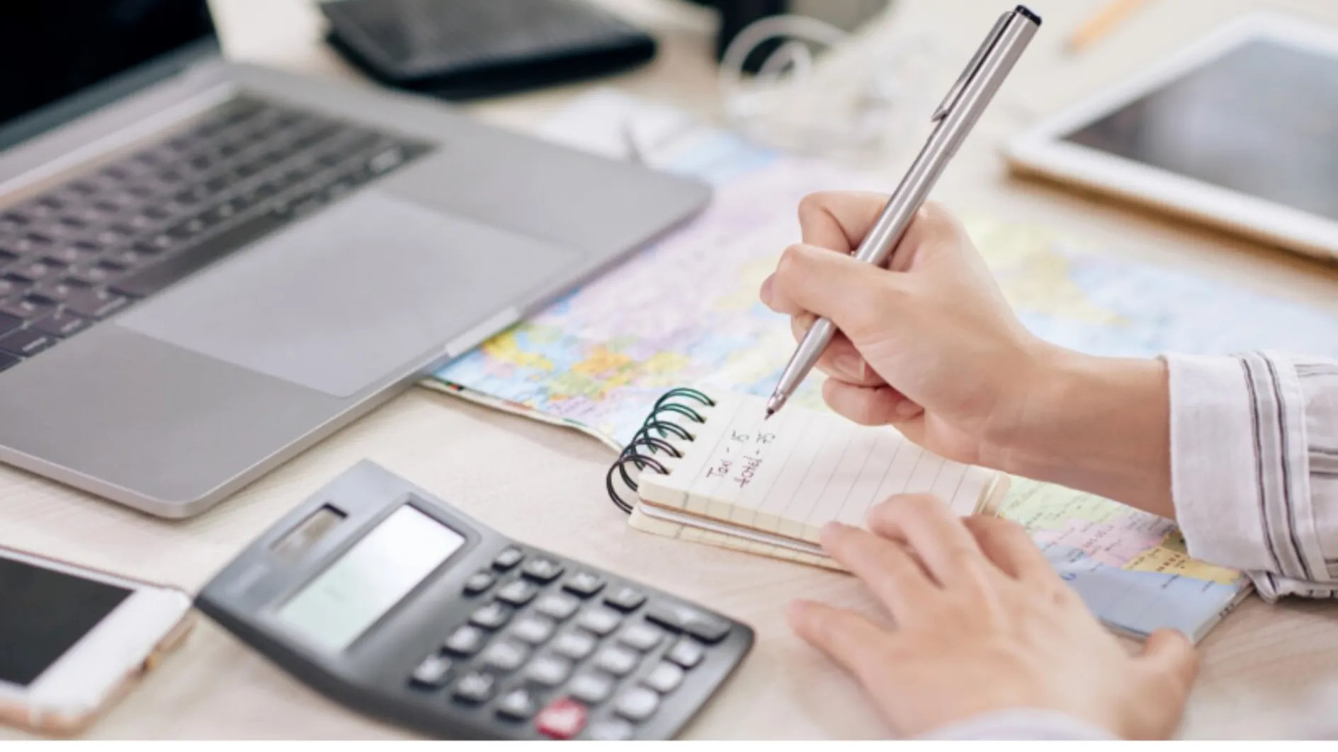 Excel Saja Tidak Cukup Lagi untuk Keuangan Bisnis Anda