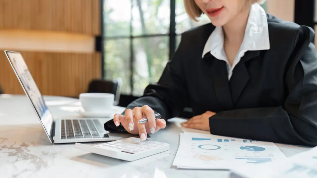 Melindungi Bisnis Anda: Cara Menjaga Sistem Akuntansi yang Aman di Indonesia