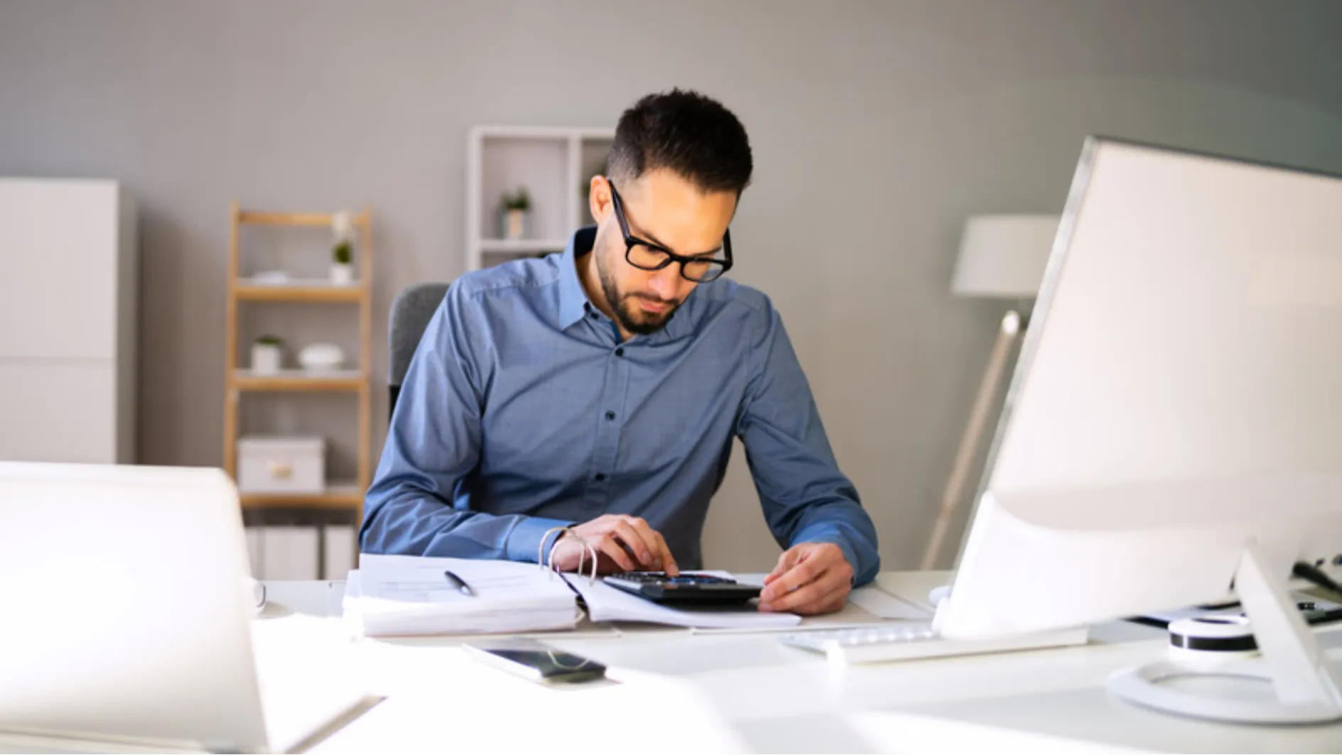 The Risk of Financial Data Loss in Manual Accounting Systems