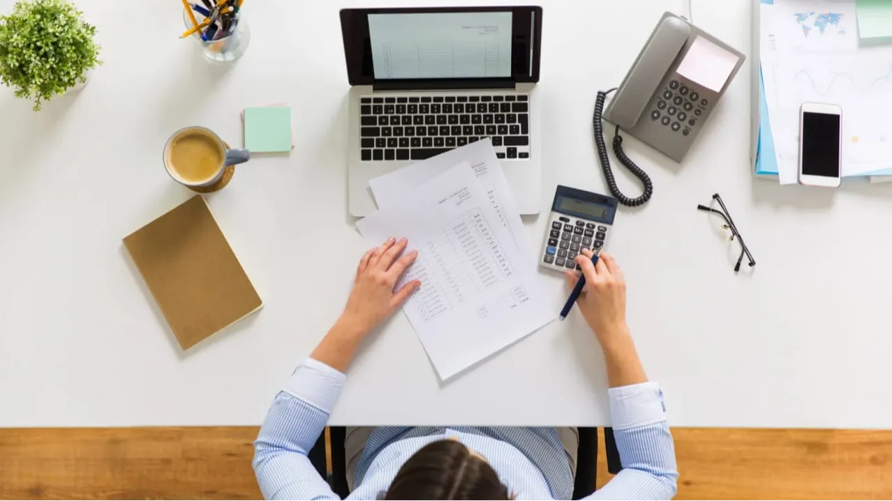 Berjuang dengan Akuntansi? Keloola Dapat Melakukan Semuanya untuk Anda!