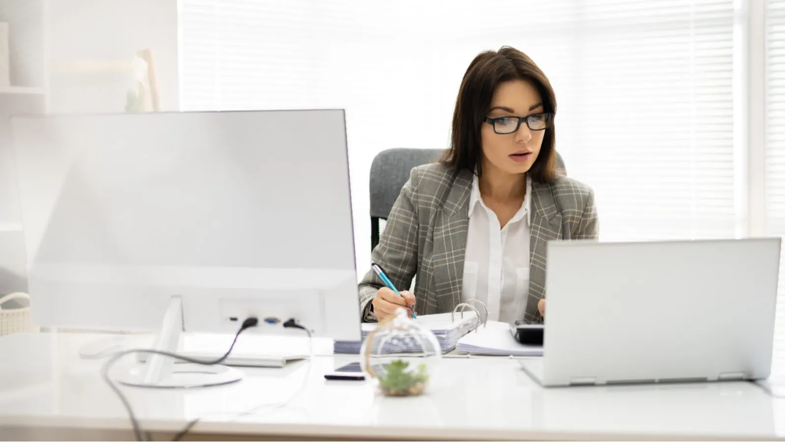 Top 10 Enterprise Resource Planning Software Solutions for 2025